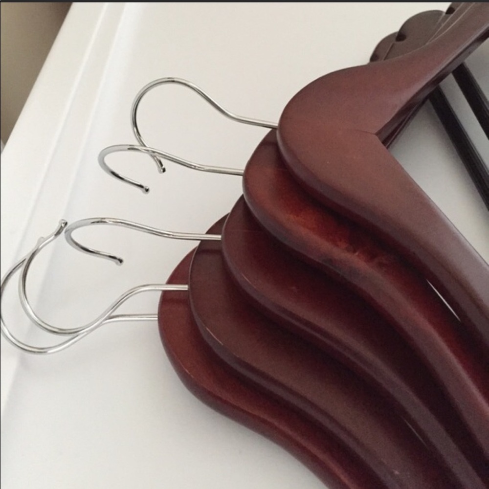 SOLID WOOD HANGERS